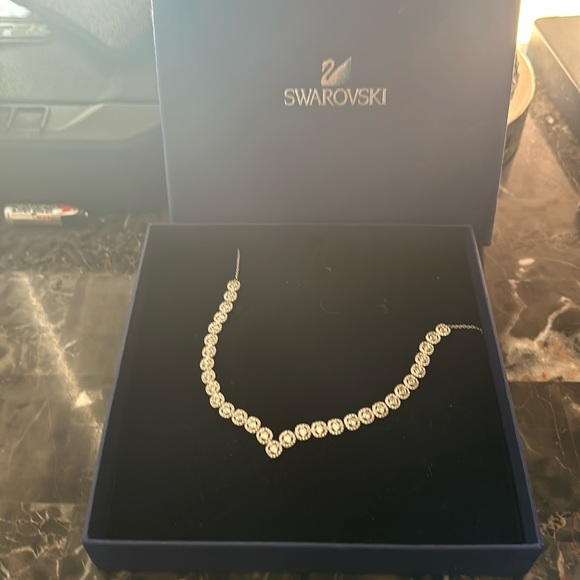 swarovski necklace - Picture 1 of 1